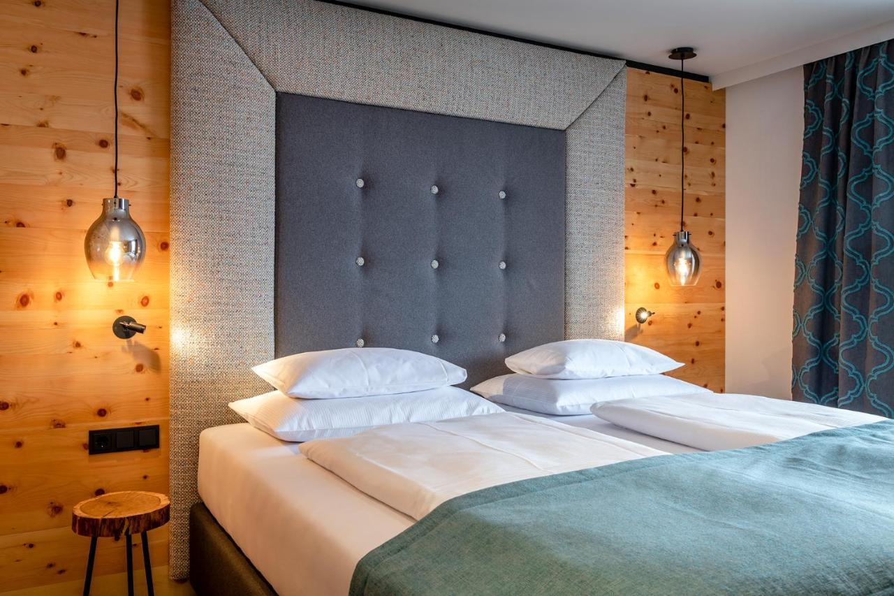 Hotel Das Zwoelferhaus Saalbach-Hinterglemm Extérieur photo